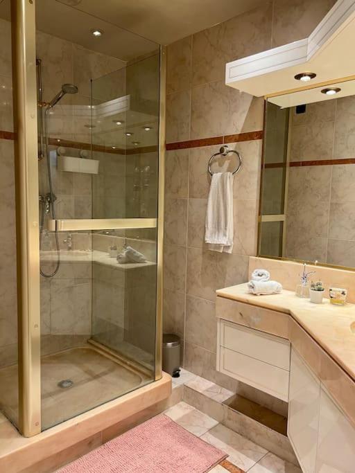 Comfy, Cosy, And Spacious Apartment Near Paris Bezons Dış mekan fotoğraf
